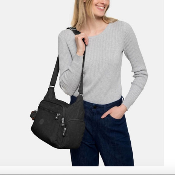 kipling gabbie small